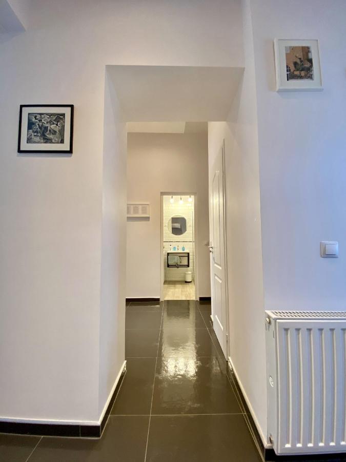 Art Apartment Segedyn Zewnętrze zdjęcie