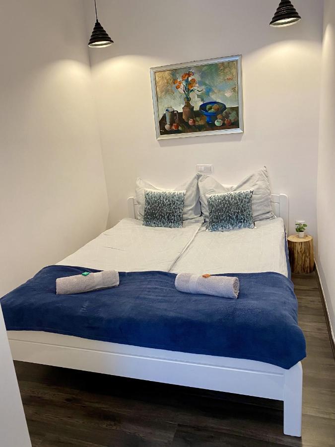 Art Apartment Segedyn Zewnętrze zdjęcie