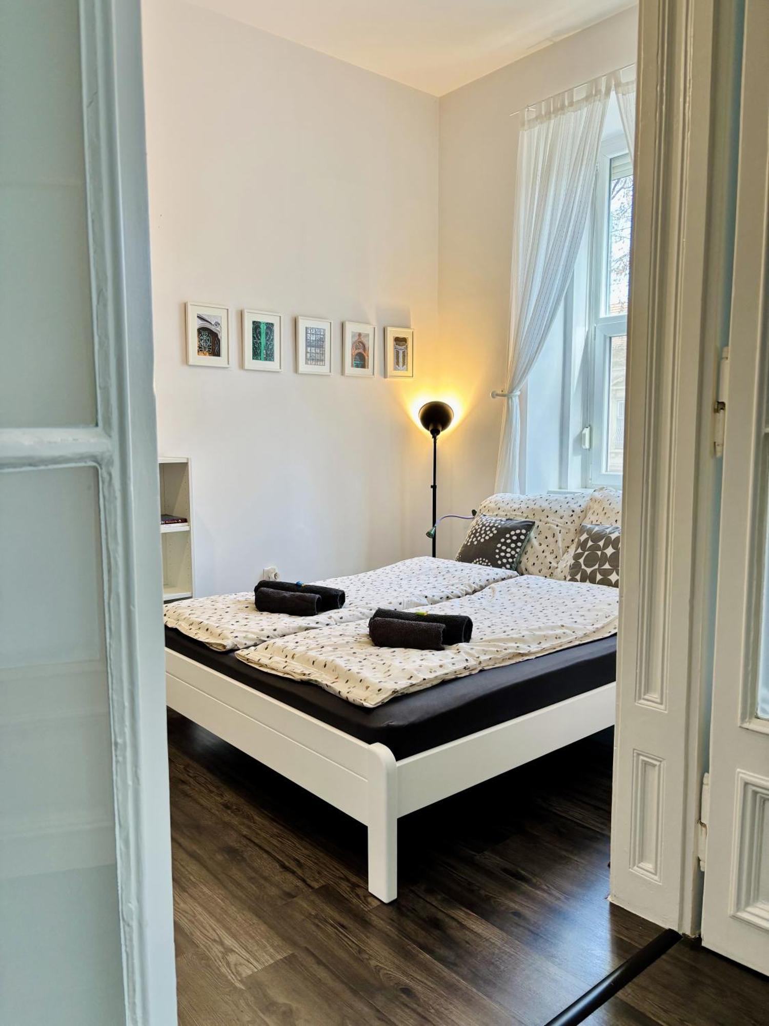 Art Apartment Segedyn Zewnętrze zdjęcie